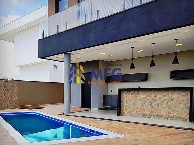 Casa em condomínio para Venda em Votorantim - 2