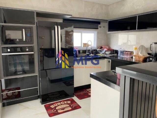 Casa em condomínio para Venda em Sorocaba - 2