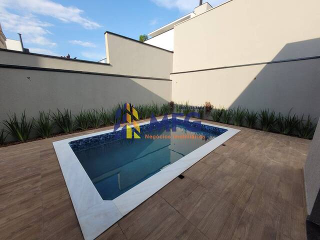 Casa em condomínio para Venda em Votorantim - 2