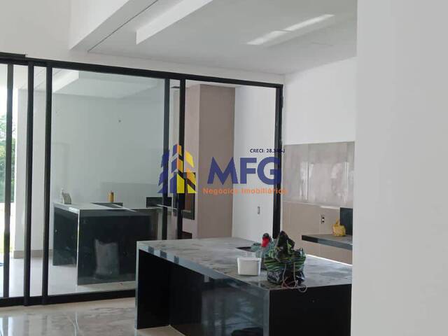 Casa em condomínio para Venda em Araçoiaba da Serra - 2