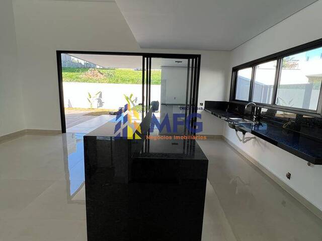 Casa em condomínio para Venda em Votorantim - 3