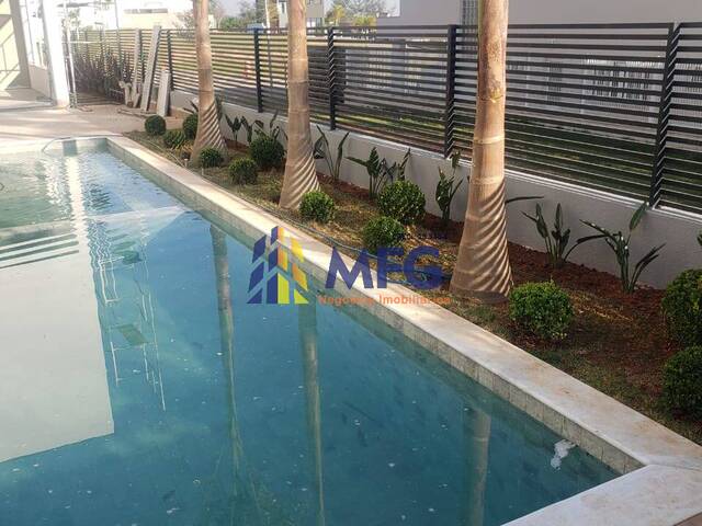 Casa em condomínio para Venda em Votorantim - 2