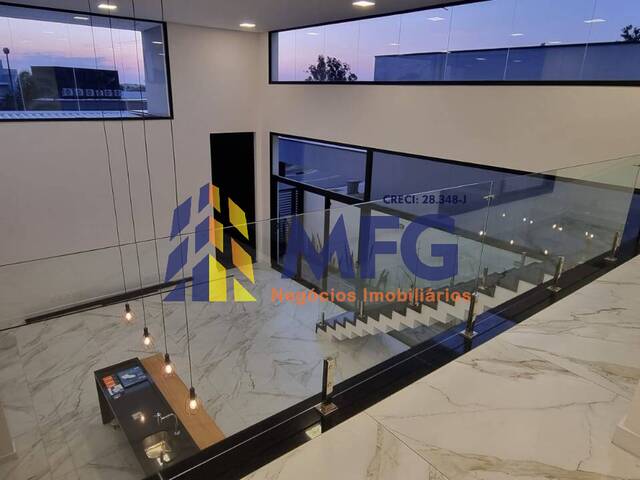 Casa em condomínio para Venda em Votorantim - 2