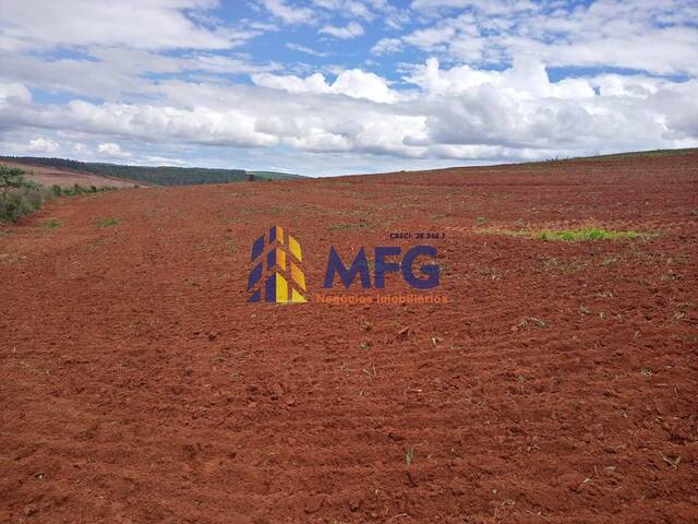 Fazenda para Venda em Tejupá - 2