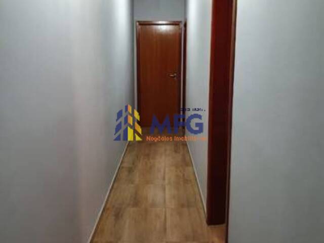 Sobrado para Venda em Sorocaba - 3