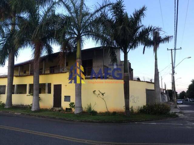 Sobrado para Venda em Sorocaba - 2