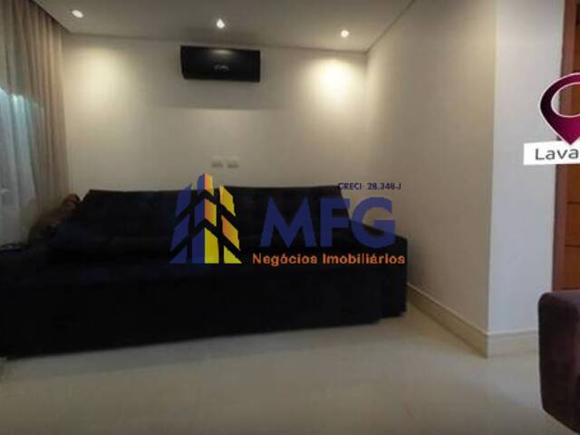 Sobrado para Venda em Sorocaba - 3