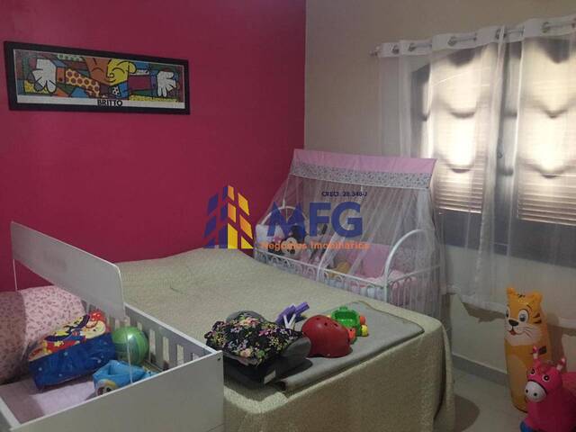 Sobrado para Venda em Sorocaba - 2