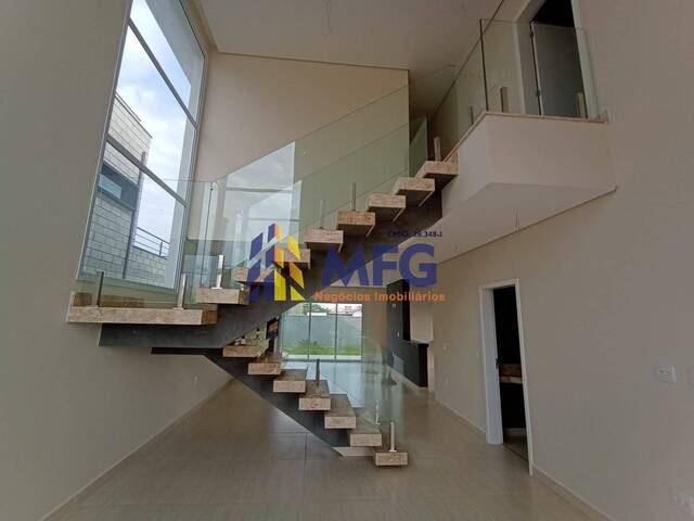 Casa em condomínio para Venda em Votorantim - 1