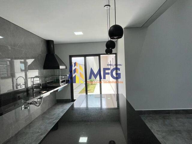 Casa em condomínio para Venda em Sorocaba - 2