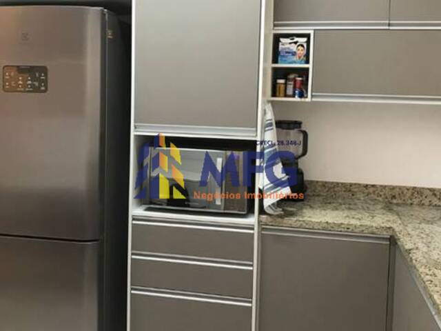 Sobrado para Venda em Sorocaba - 2