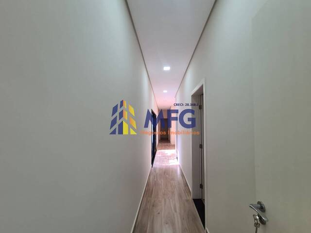 Casa em condomínio para Venda em Votorantim - 2