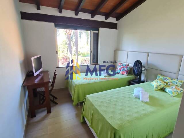 Casa em condomínio para Venda em Capitólio - 2