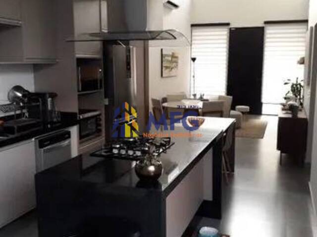 Casa em condomínio para Venda em Sorocaba - 2