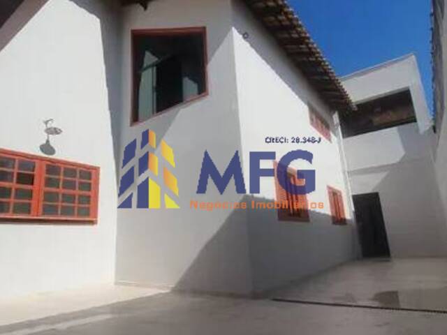 Sobrado para Venda em Sorocaba - 2