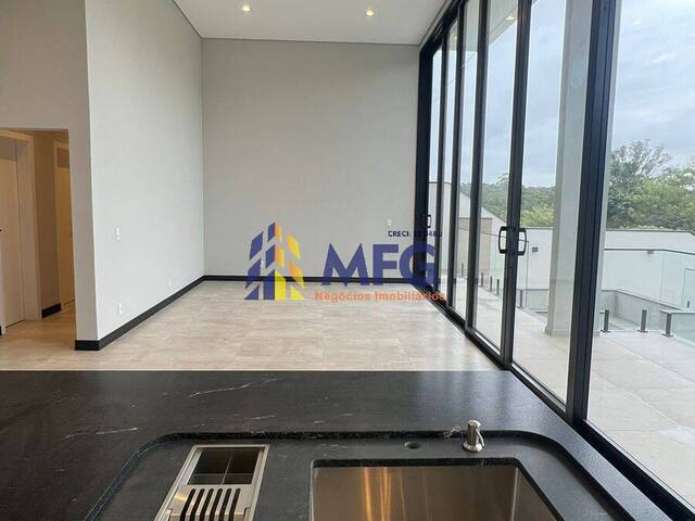 Casa em condomínio para Venda em Votorantim - 3