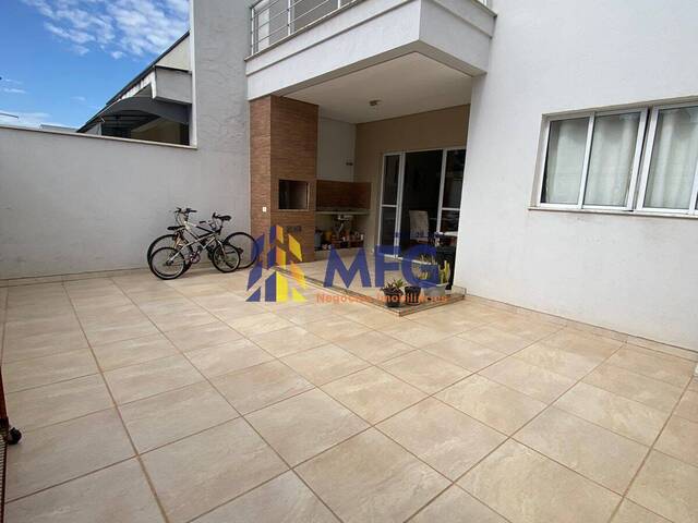 Casa em condomínio para Venda em Sorocaba - 2