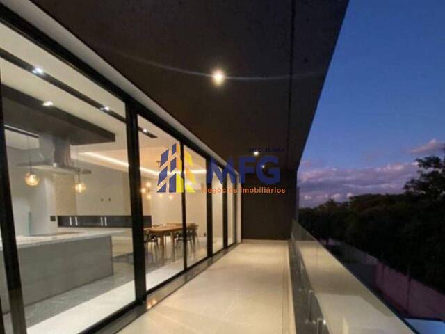 Casa em condomínio para Venda em Votorantim - 2