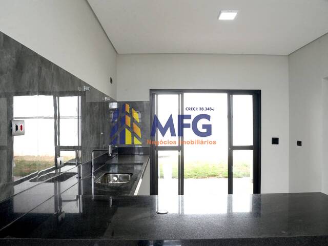 Casa em condomínio para Venda em Sorocaba - 2