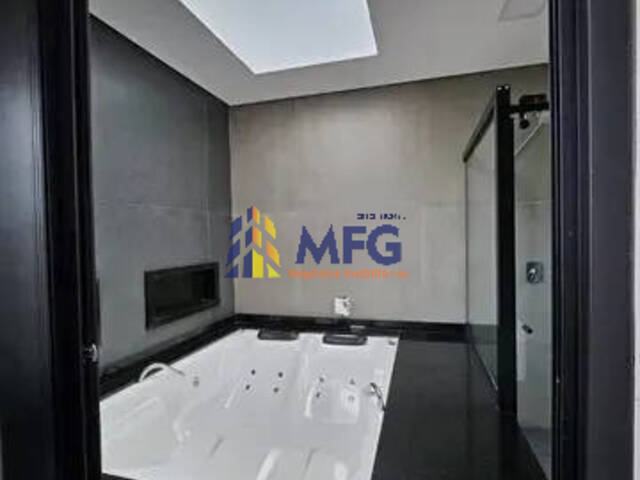 Casa em condomínio para Venda em Votorantim - 3