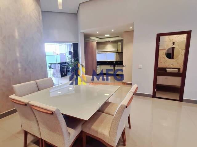 Casa em condomínio para Venda em Sorocaba - 2