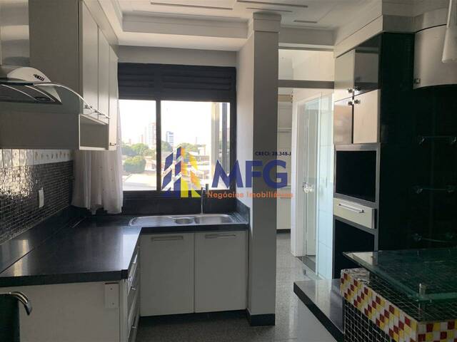 Apartamento para Venda em Cuiabá - 3