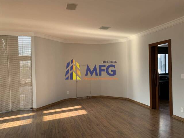 Apartamento para Venda em Cuiabá - 5