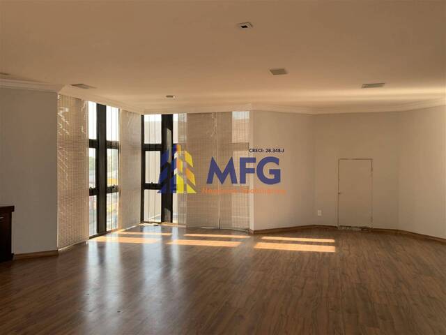 Apartamento para Venda em Cuiabá - 2