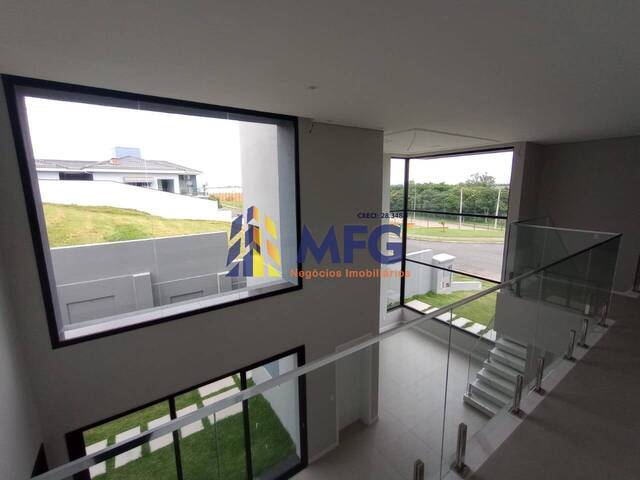 Casa em condomínio para Venda em Votorantim - 3